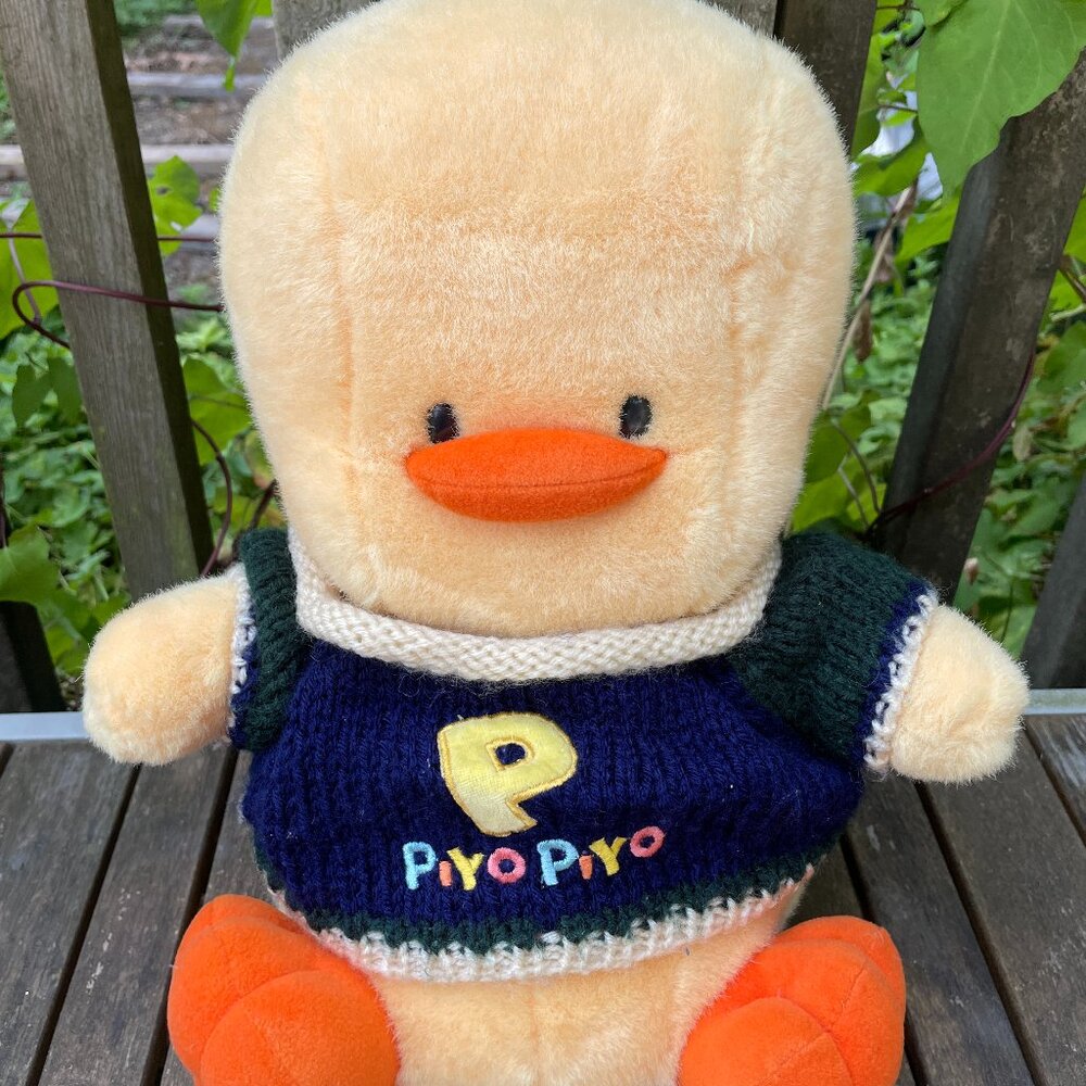 Piyo Piyo Yellow Duck Vintage Plush With Sweater Tung Ling 1991